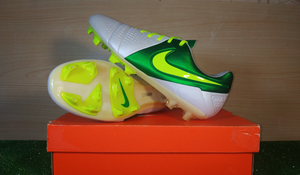 nike mercurial magista tiempo hypervenom