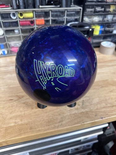*USED - Ball - 15lb Storm "HYROAD PEARL " PLUGGED AND RESURFACED