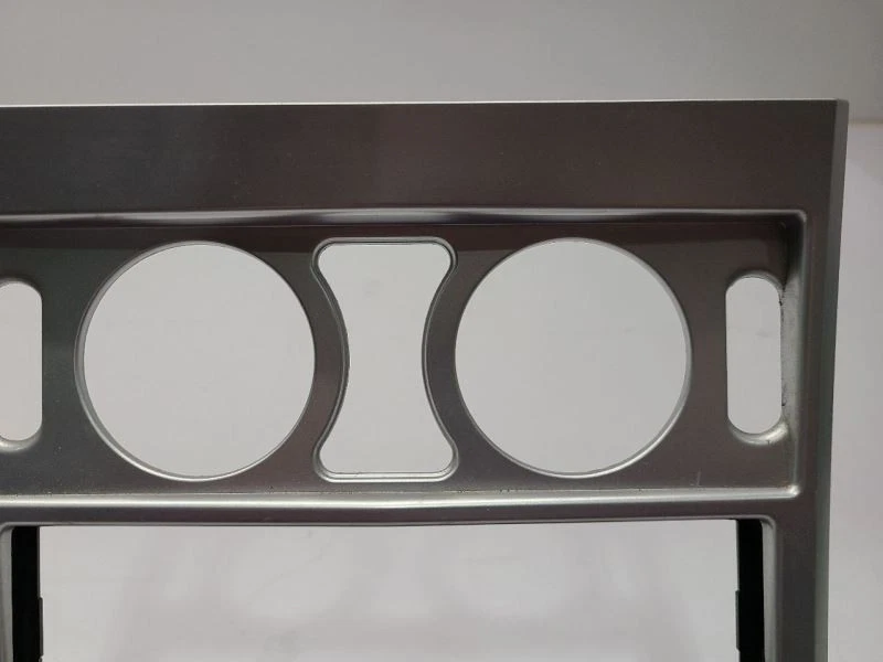 Chrysler Crossfire 2004 2005 radio moldura interruptor peligro bisel A1938200610 Foto 2 de 4