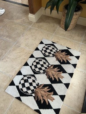 Mackenzie Childs Pineapple 2'x3' rug