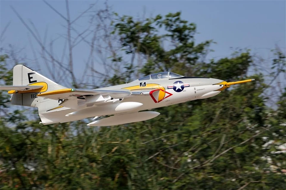 Freewing F9F 8 Cougar mit Gyro EPO 1050mm PNP Impeller Jet - Bild 2 von 4