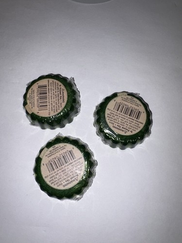 Christmas Wreath Yankee Candle NOS Wax Tarts Melts Retired Scent Holiday - Picture 2 of 3