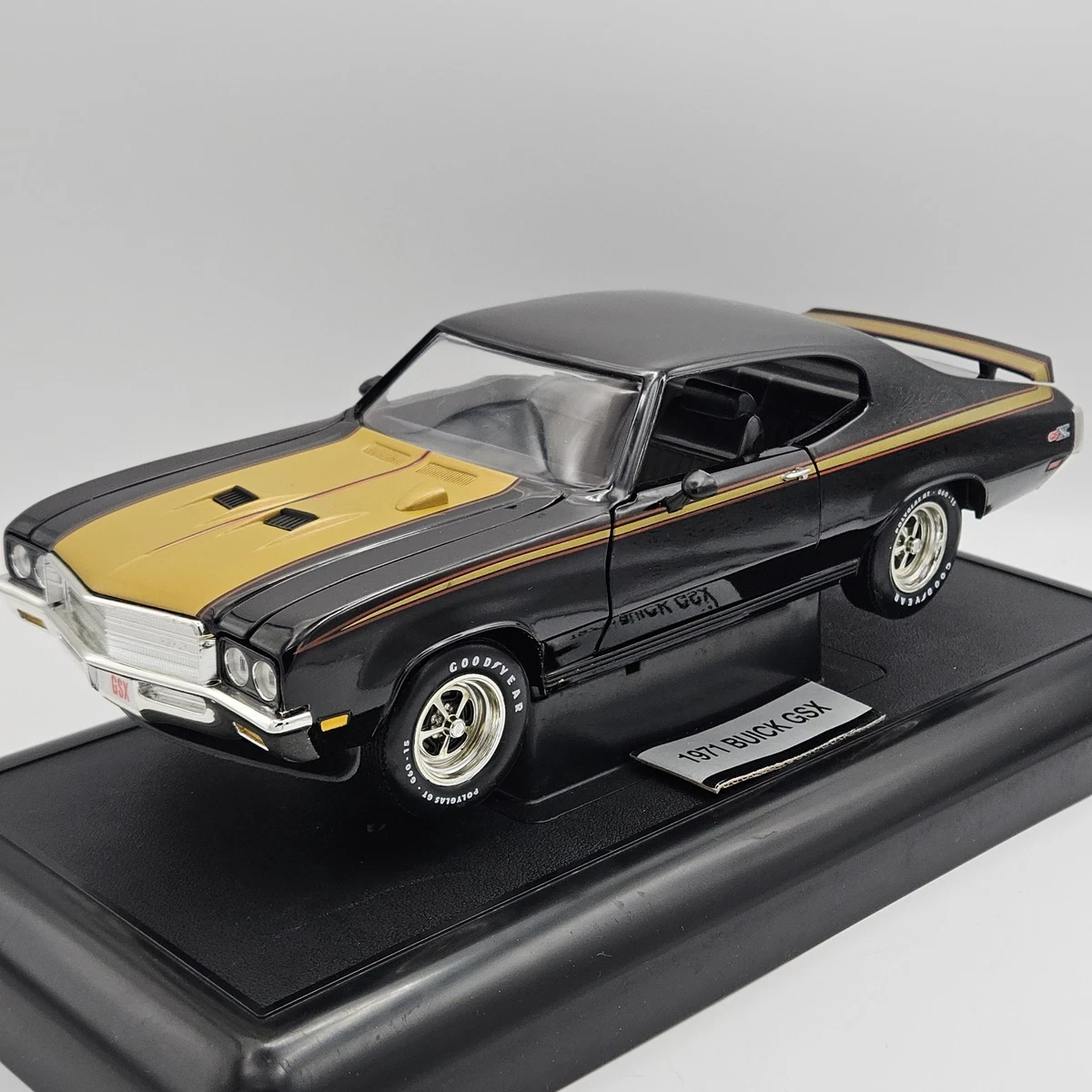 Ertl Buick 1:18 Scale Diecast & Toy Vehicles for sale - eBay