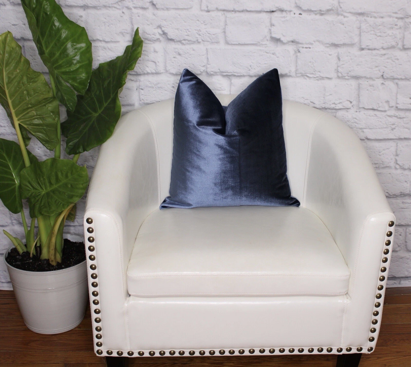 Decorative Blue Velvet Cushion Cover/Pillow Case Cushion Throw Pillow Cover