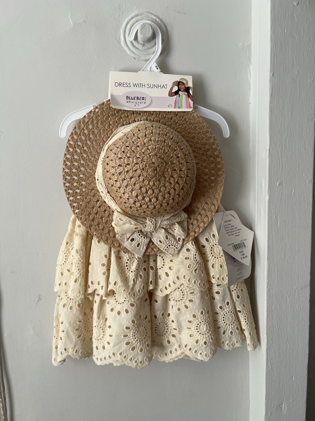 Blueberi Boulevard Girls Sleeveless Beige Dress Matching Straw Hat 12 Months set