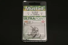 Mustad Ultra Point 36330NP-DS Size 4 Inline 4X Treble Hooks Durasteel Pack of 4