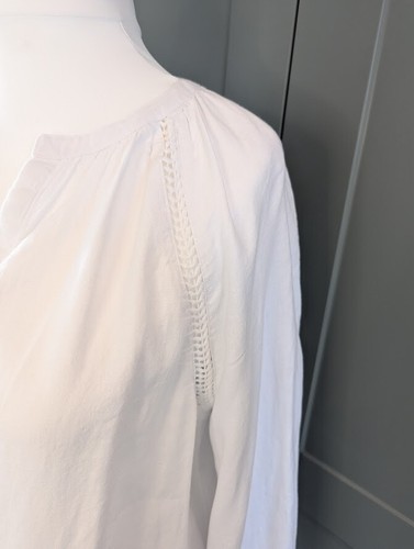 M&S Blouse White Linen Blend Size 10 Lace Trim Summer - Picture 3 of 13