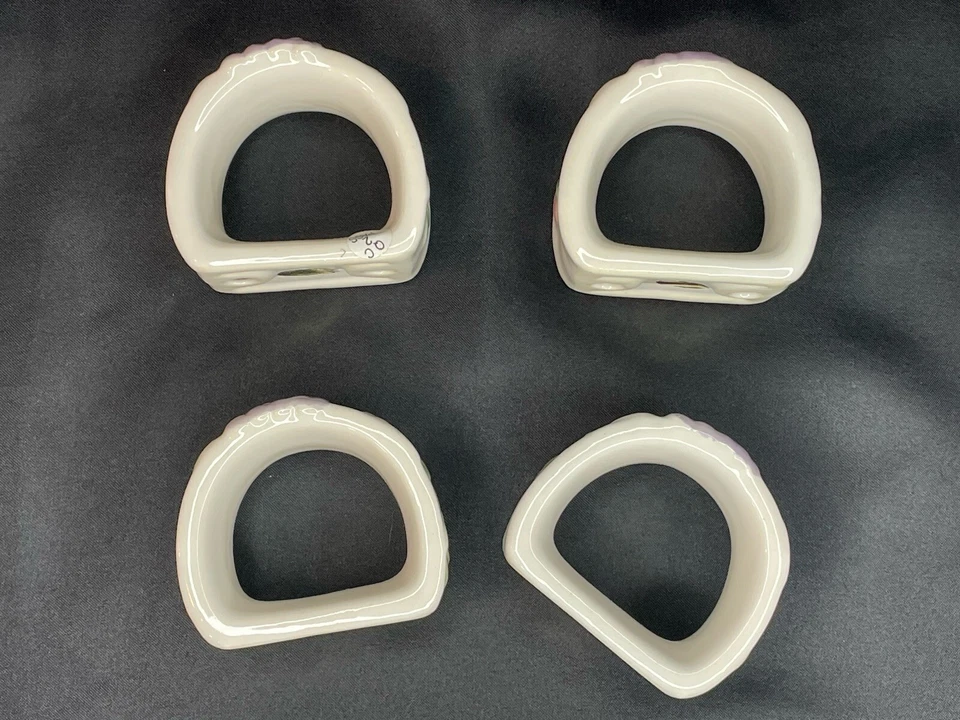 Juego de 4 servilleteros Pfaltzgraff “Grapevine” en caja original usados en excelente estado Foto 2 de 4