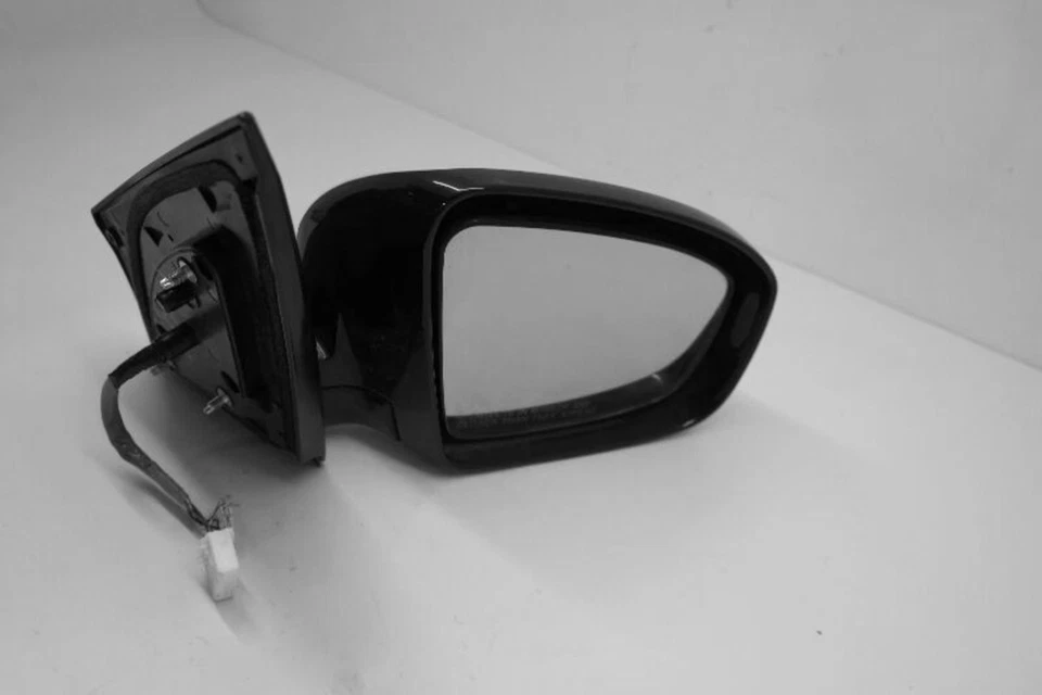Espejo retrovisor derecho usado se adapta a: Nissan Murano Power 2010 sin calefacción grado B derecho Foto 3 de 3