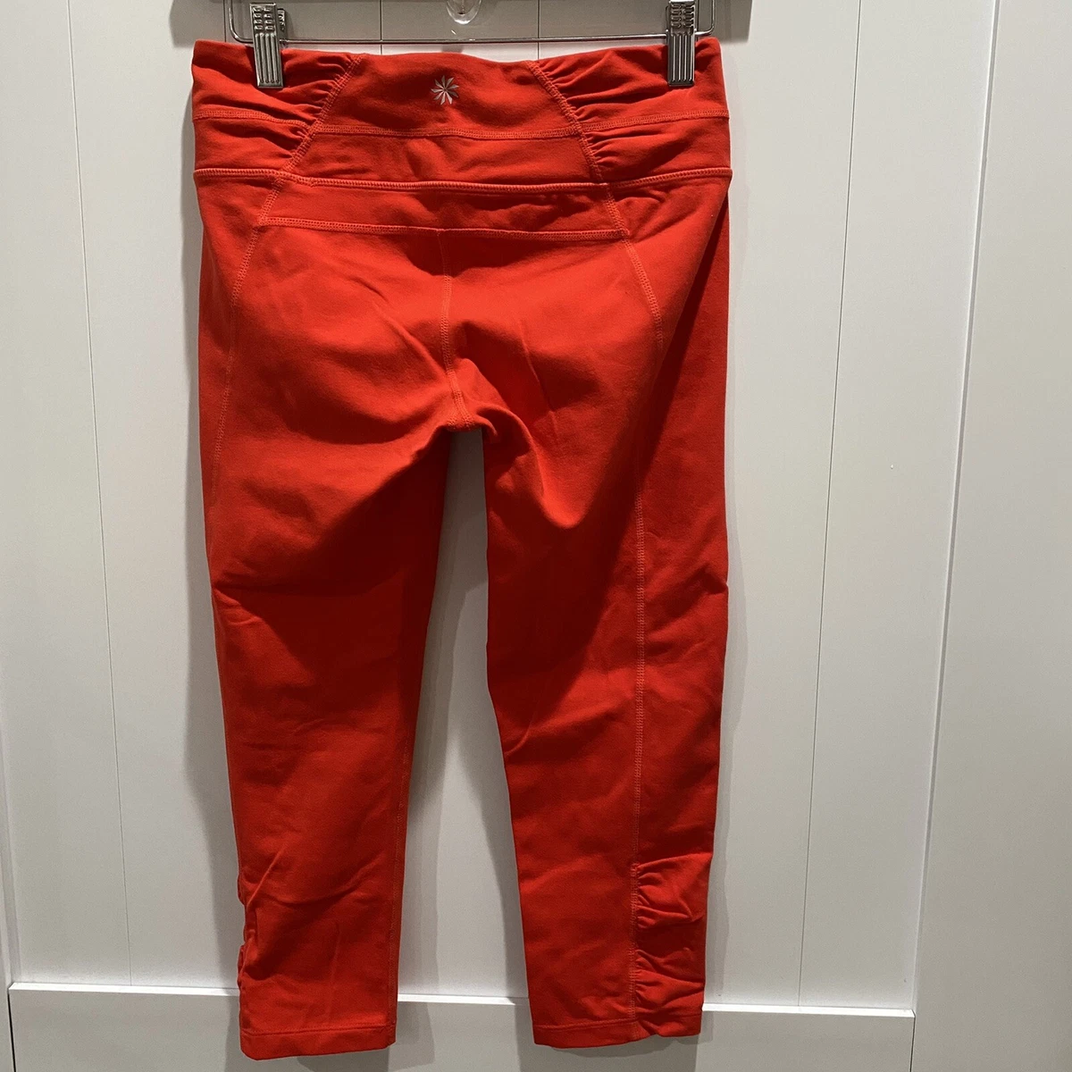 Athleta Women s Legging Balance Capri Ruched Size Small Style
