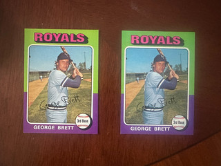 1975 TOPPS GEORGE BRETT #228 HIGH GRADE LOT OF 2