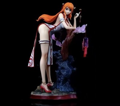 One Piece Nami Figur 26 cm - Anime Sammler Gaming Ruffy Luffy Modell
