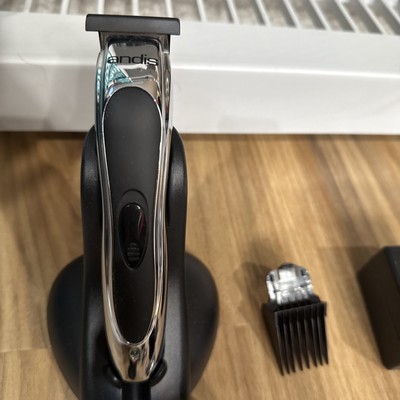 Andis BTF-2  With Charger And Accessories