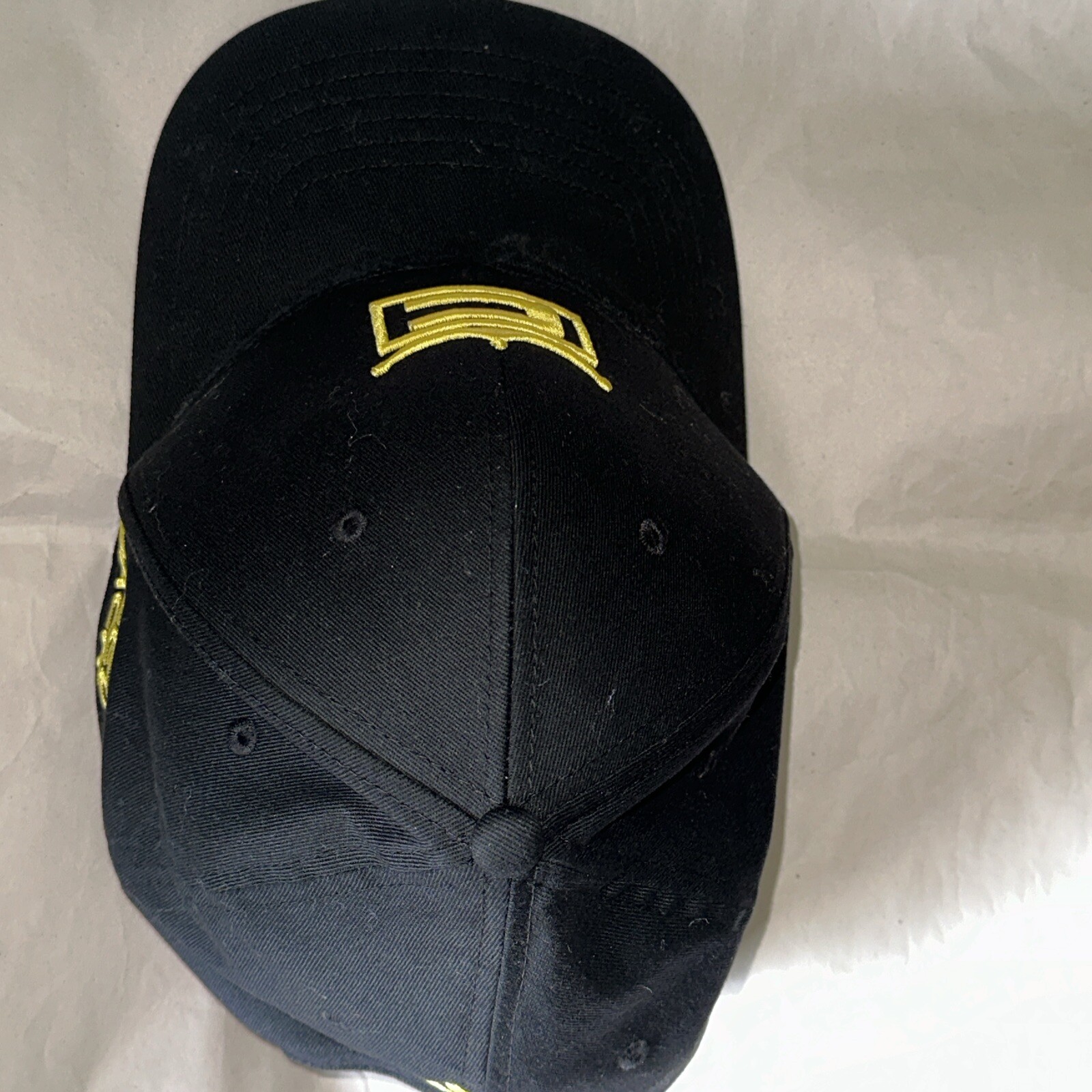 Cobra Golf Hat SnapBack Cap Black Yellow Speed Back Tour Exclusive