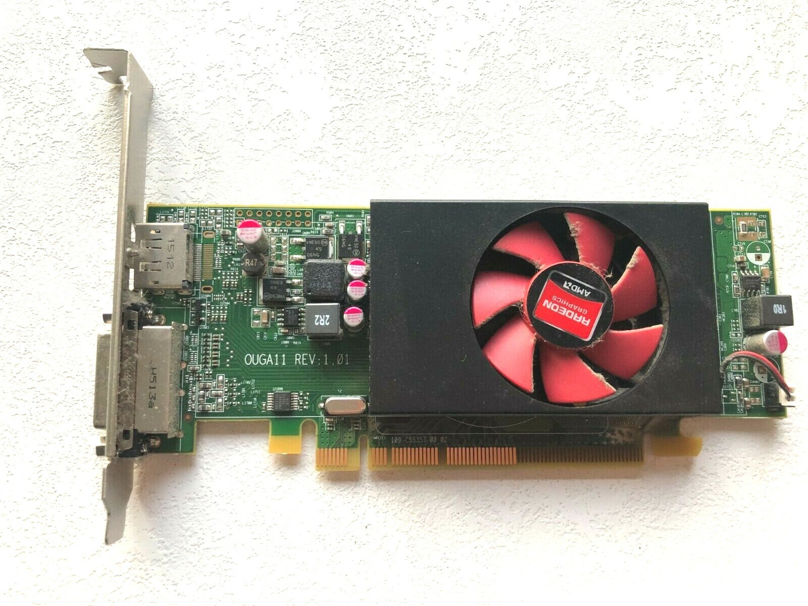 Grafikkarte Dell AMD Radeon HD8490 1GB Ouga11 71219811H0G 07W12P | eBay