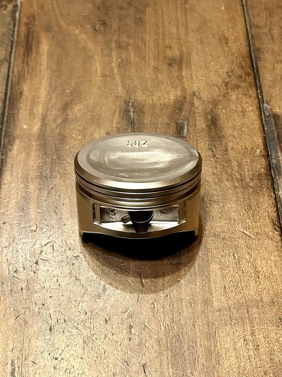 NEW Genuine HONDA Piston EB2800I EG2800I GC190 GCV190 HRX217 NEW Genuine HONDA Piston EB2800I EG2800I GC190 GCV190 HRX217