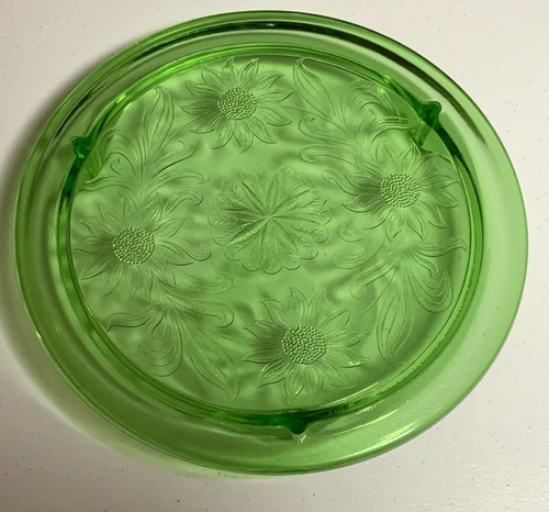 Vintage Jeannette Green Depression Uranium 10” Glass Floral Pattern Cake Plate