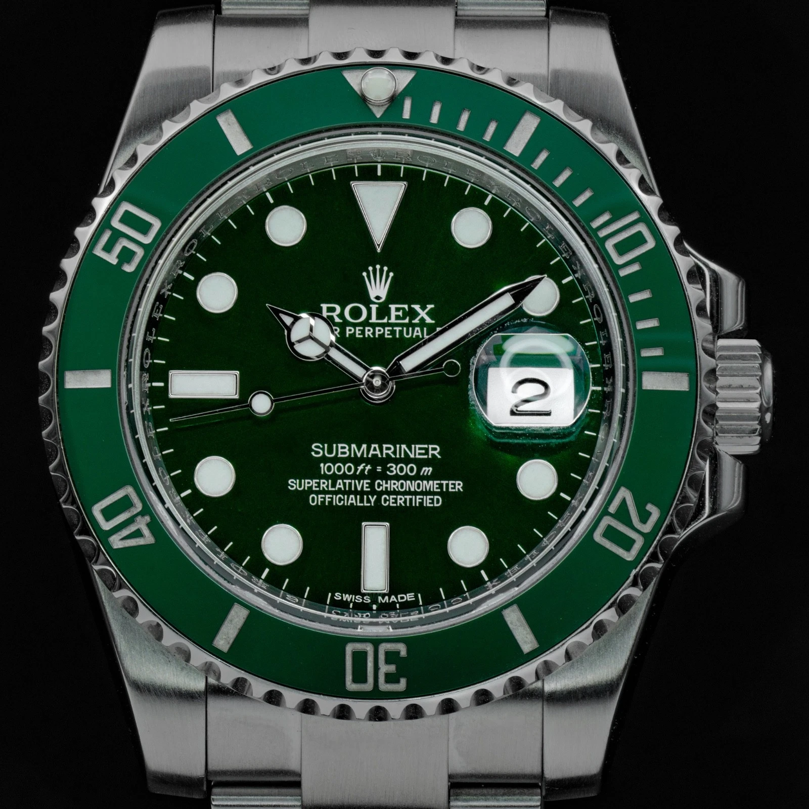 Rolex Submariner Hulk 116610 116610LV Green 40mm Full Set Box & Papers