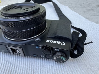 Canon PowerShot G1 X Mark II 9167B001 13.1MP 3in. Digital Camera