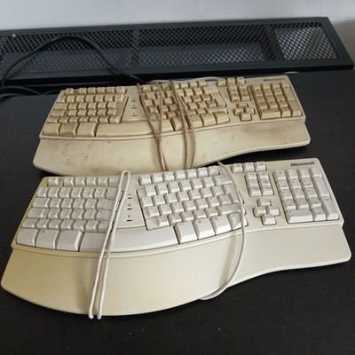 1x Microsoft Natural Keyboard Elite PS/2 Beige Retro Vintage für PC Computer 