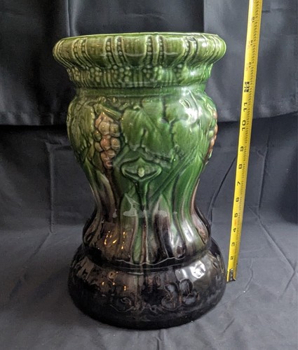Antique Majolica Pottery Jardiniere Pedestal Base -  Grape & Leaf Motif - Picture 23 of 24