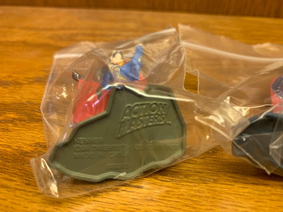 Juego de 4 Supermen Die Cast Kenner Action Masters 1994 súper raro nunca lanzado Foto 4 de 4