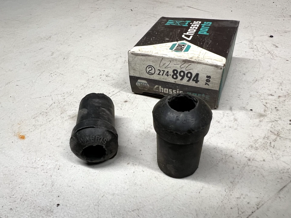 Bujes de grillete de goma con resorte de hoja trasera Ford Thunderbird 55-1957 U1C-B6-15 NOS 55-1957 Foto 2 de 2