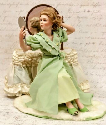 ''Going Out'' Danbury Mint Hand Painted Porcelain Bisque Doll NORMAN ROCKWELL MIB