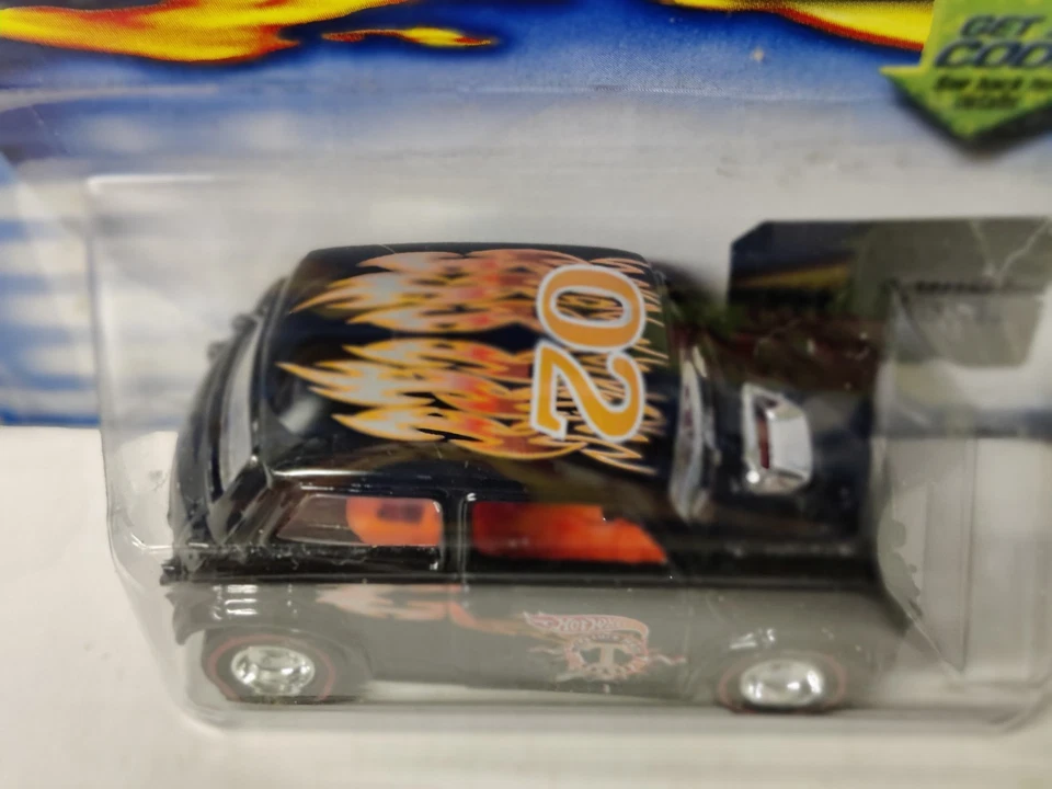 Hot Wheels 2002 Treasure Hunts 11/12 Black MINI COOPER W/Protector - Nice! - Image 3 of 4