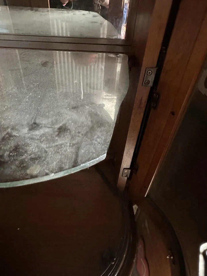 ✨ Gabinete de porcelana de madera maciza ornamentada de alta gama / Curio Hutch ✨ Foto 4 de 4