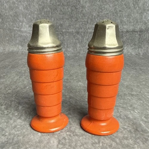 Vintage Hazel Atlas Orange Moderntone Milk Glass Salt and Pepper shakers MCM