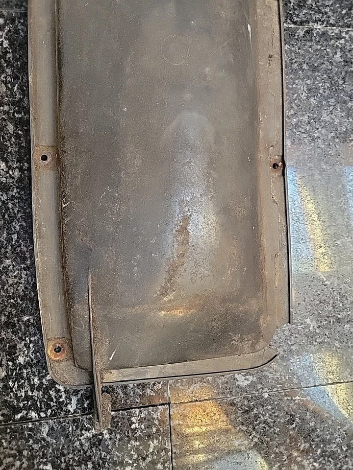 Cubierta del motor del soplador Mercedes 560sl 350SL 380SL 380SLC 450SLC herrajes Foto 3 de 4