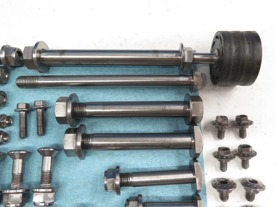 Honda CRF450R 2009-2012 Race Tech titanio herrajes tuercas pernos 2010-2013 CRF250R Foto 3 de 4