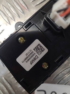 2019 Kia Sportage Mk4 QL Parking off Switch OEM 93600D9MF0 for 