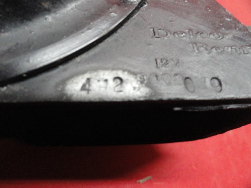 72-74 Corvette 9000049 Delco Remy Horn OEM GM 74 dte Codes 4H2 C30322-1 - Foto 2 di 5