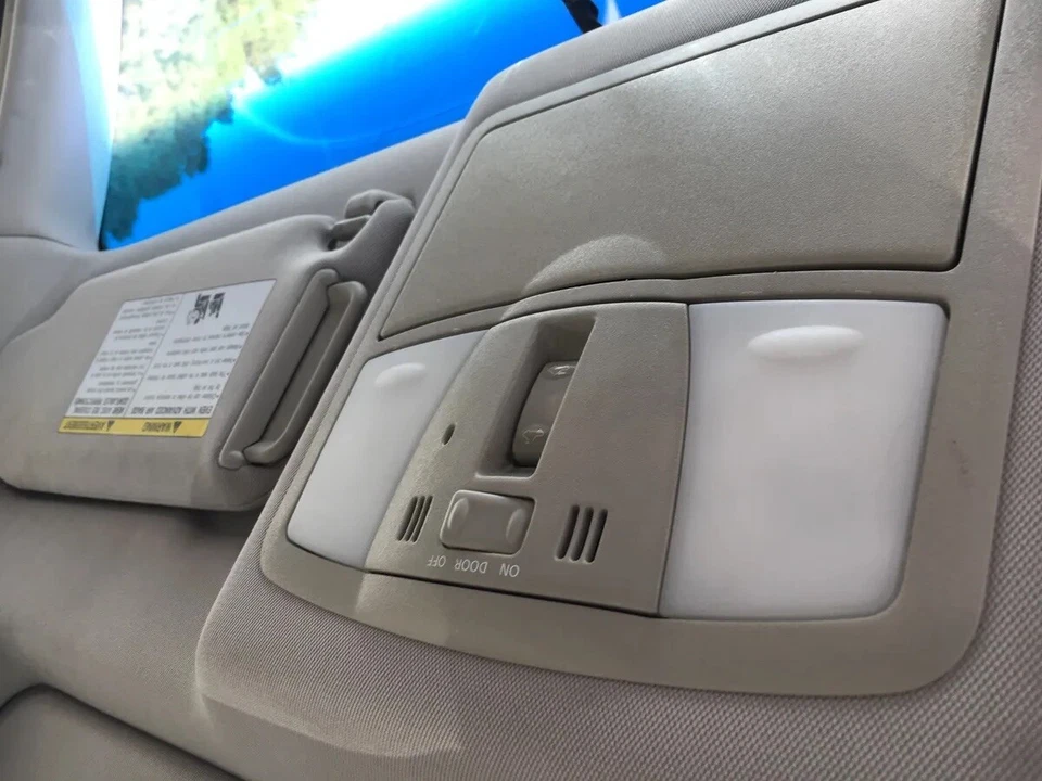 JUEGO DE CUBIERTA DE LENTE DOMO MAPA FRONTAL INFINITI G37 OEM 2008-2010 Foto 3 de 3