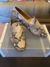 womens areosoles size 10 snakeskin loafer