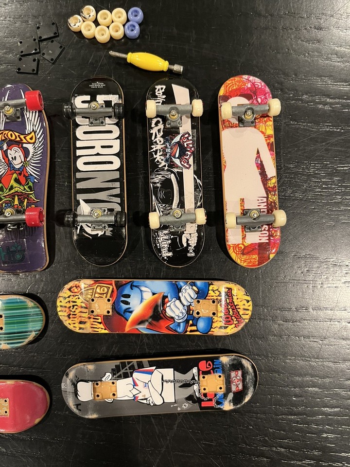 Tech Deck Fingerboard Vintage Skateboard Lot / Bulk 10 Boards Blind