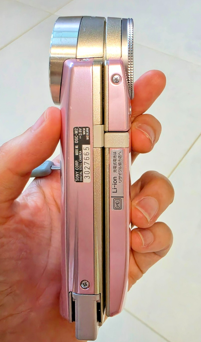 Used SONY Cyber-shot DSC-M2 strawberry milk 5.1MP Compact Camera