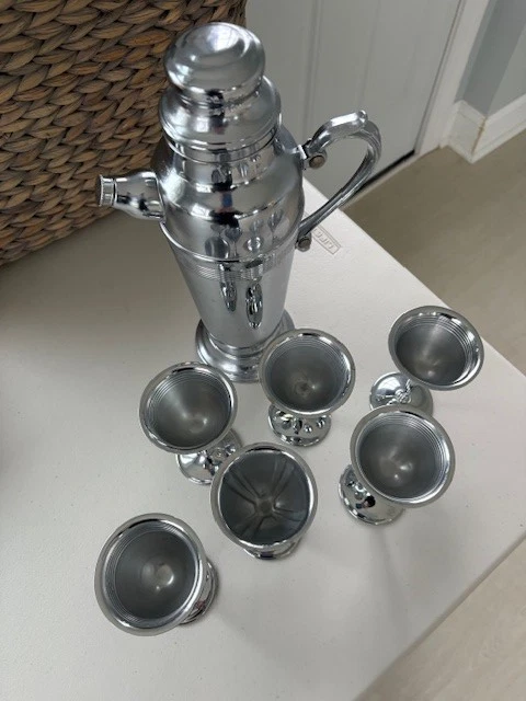 Unique stainless steel coffee set with cups - Image 2 of 2