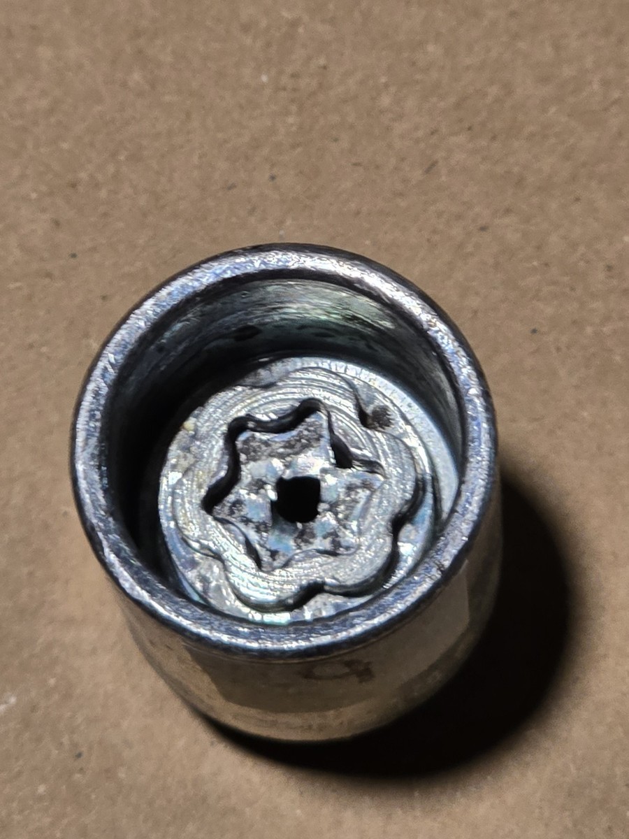 McGard Replacement Wheel Lock Key #046164 Fast for sale online | eBay