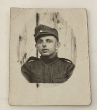 WW2 Photo Romanian Army Soldier Portrait