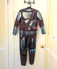 Star Wars Mandalorian Costume Jumpsuit W. Mask Cap. Brand New Size M