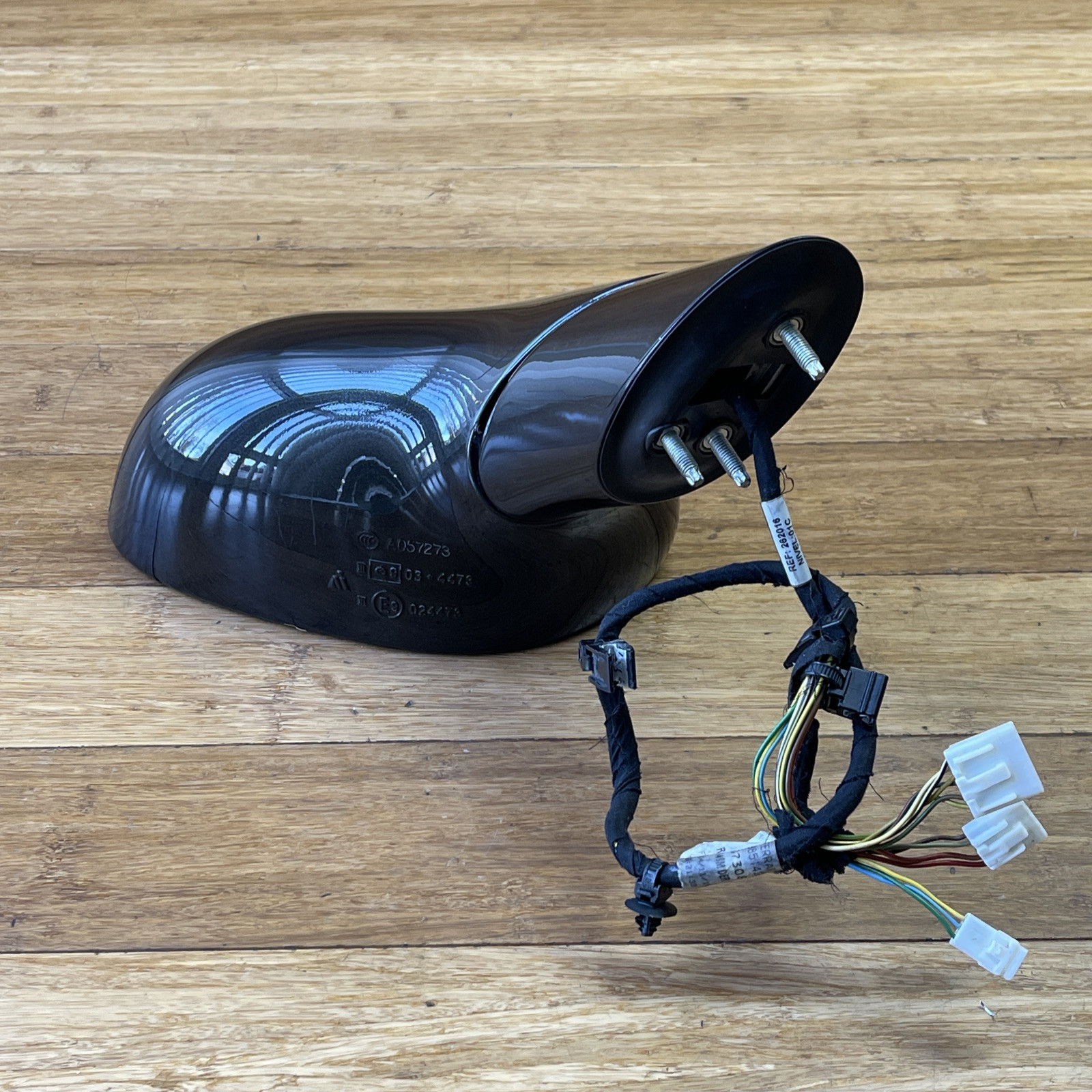 2015-2018 Ferrari California T Front Right Door Side Mirror Black OEM *NOTE*