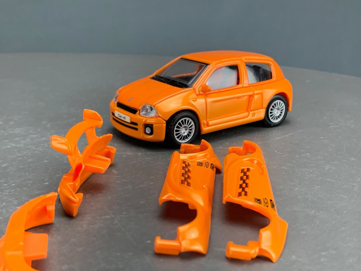 Renault Clio sport V6 1/43 Universal Hobbies - Collection