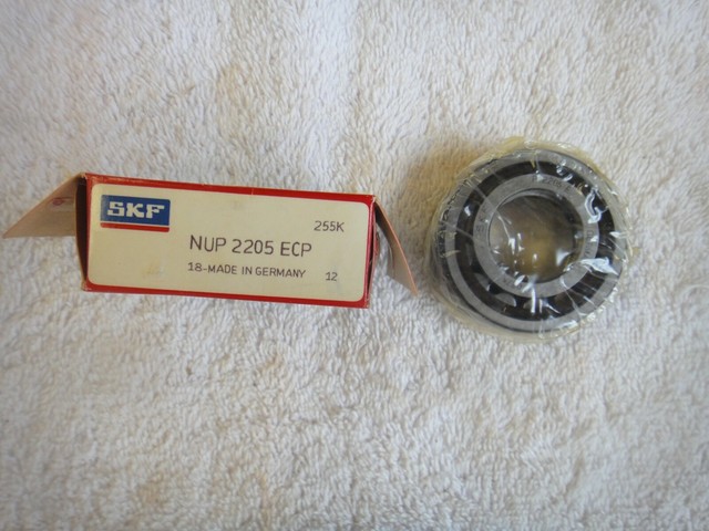 Подшипник 2205 skf