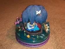 Disney's The Little Mermaid Kiss the Girl Vintage 1998 Snow Globe *VERY RARE!*