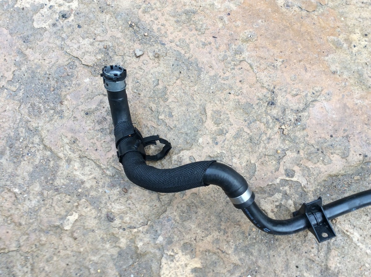 MERCEDES A-CLASS W177 2023 1.3 HYBRID WATER COOLANT HOSE PIPE 