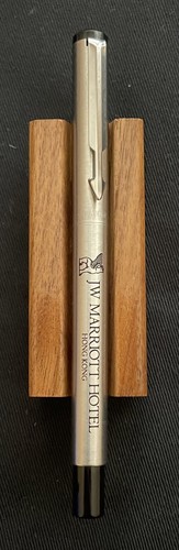 VERY RARE ~ PARKER ROLLERBALL PEN ~ J W MARRIOTT HOTEL ~ HONG KONG ~ 1993 - Afbeelding 1 van 4