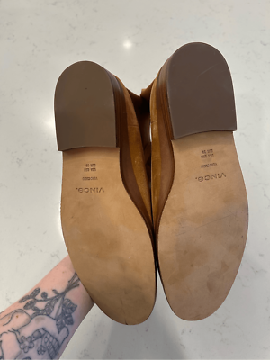 New without box Vince Cecyl Leather Chelsea Ankle Boot tan 